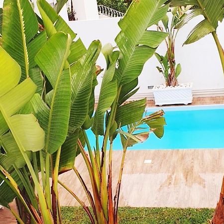 Maison Plain-Pied Avec Piscine Chauffee Tunis Exterior foto